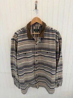 Orvis Striped Button-Down Shirt Jacket with contrast color collar. Size XL